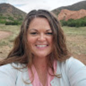 Meet your Posher, Alicia